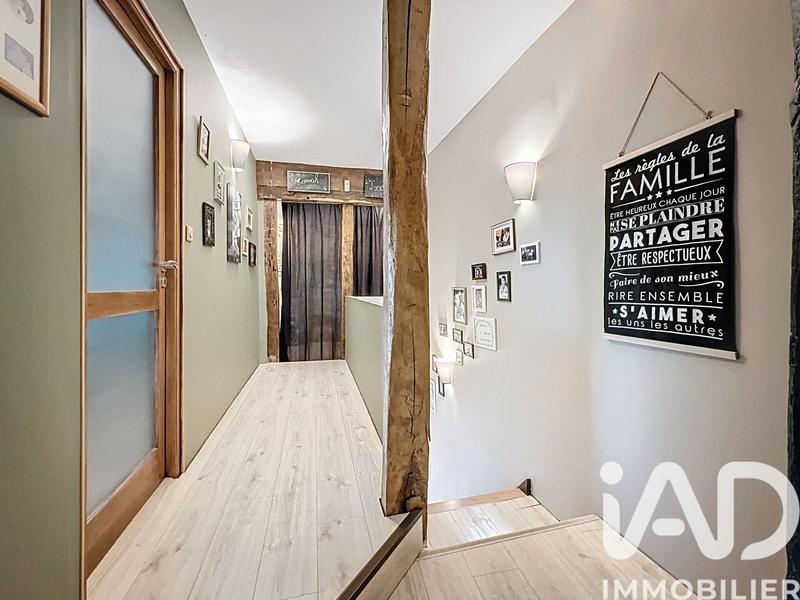 Maison - 224 m² - 8 pièces