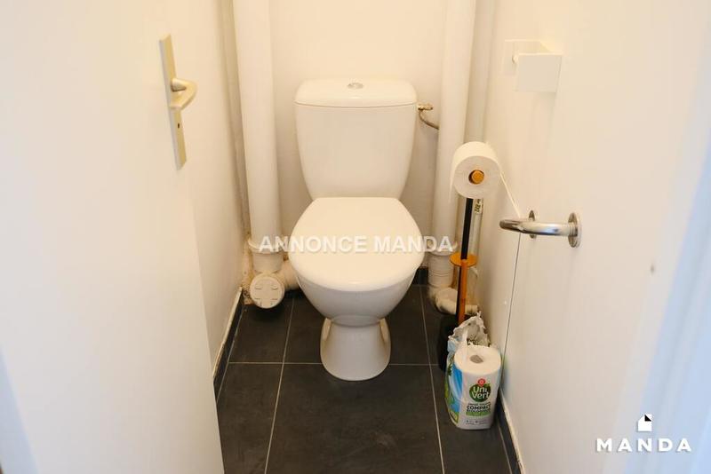 Chambre - 11 m² - 4 pièces