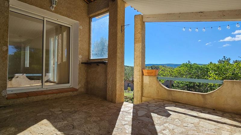 Maison - 130 m² - 8 pièces