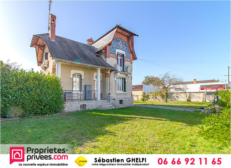 Maison - 115 m² - 9 pièces