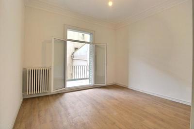 Appartement - 86 m² - 3 pièces