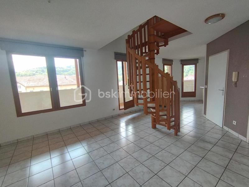 Duplex - 76 m² - 5 pièces