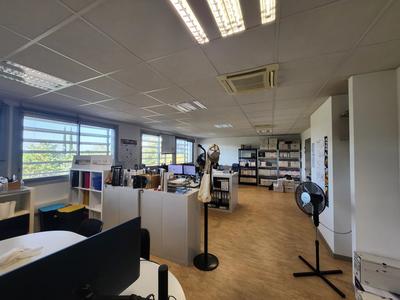 Bureau - 51 m² - 1 pièce