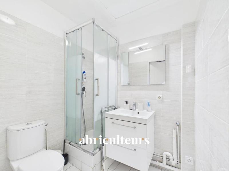 Appartement ancien - 17 m² - 1 pièce