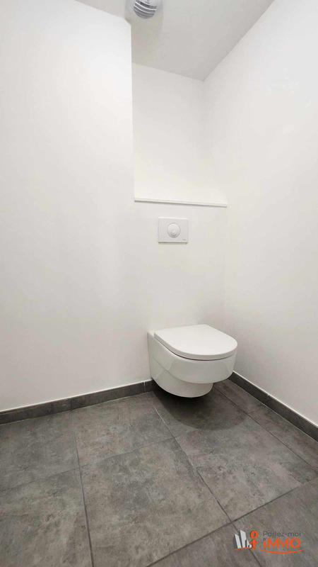 Appartement - 112 m² - 5 pièces