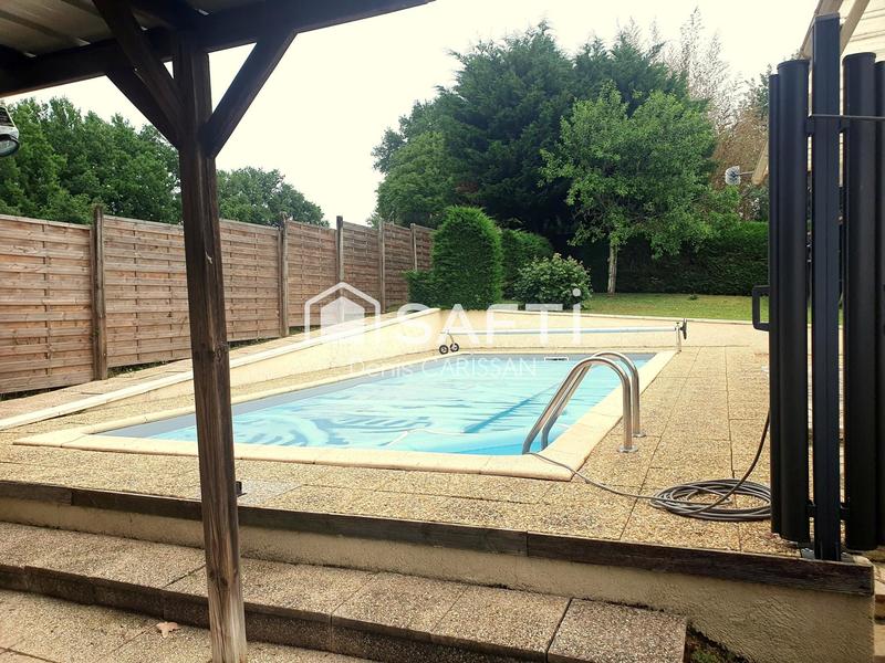 Maison - 135 m² - 6 pièces