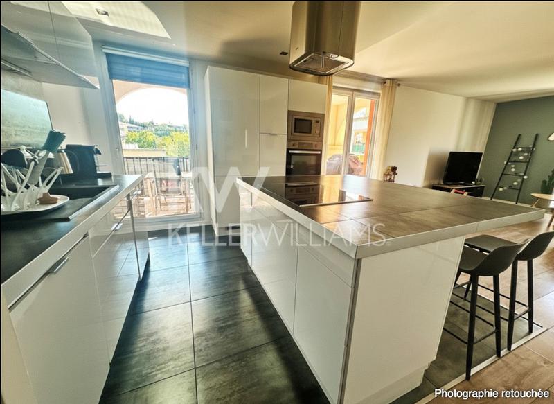 Appartement - 84 m² - 3 pièces