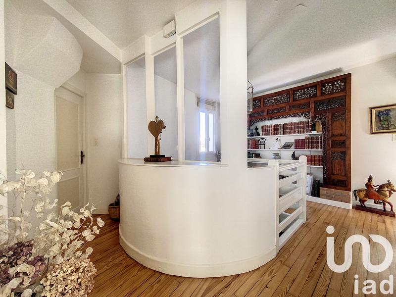 Maison de ville - 239 m² - 10 pièces