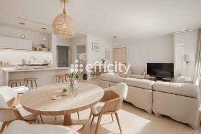 Appartement - 87 m² - 4 pièces