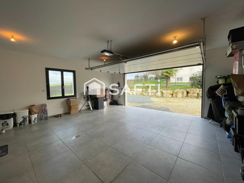 Maison - 121 m² - 4 pièces