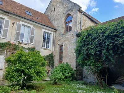 Maison - 202 m² - 6 pièces