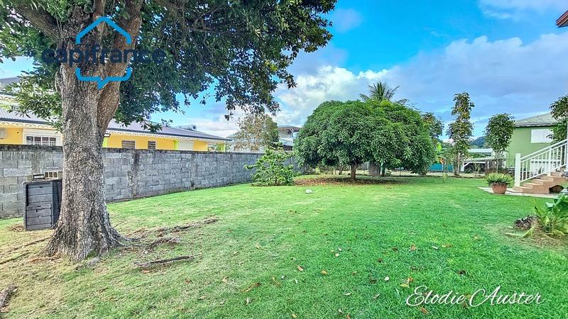 Villa - 267 m² - 10 pièces