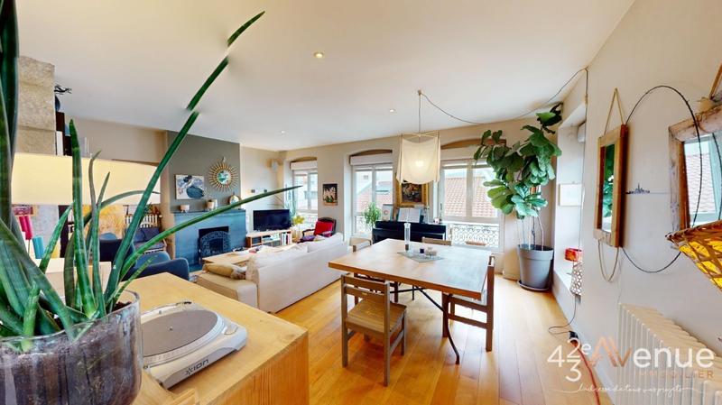 Appartement - 130 m² - 5 pièces