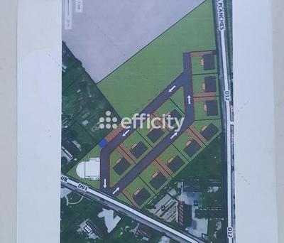 Terrain constructible - 10 617 m²