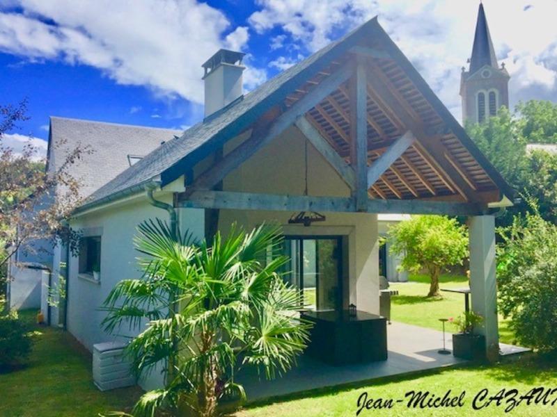 Maison - 228 m² - 7 pièces