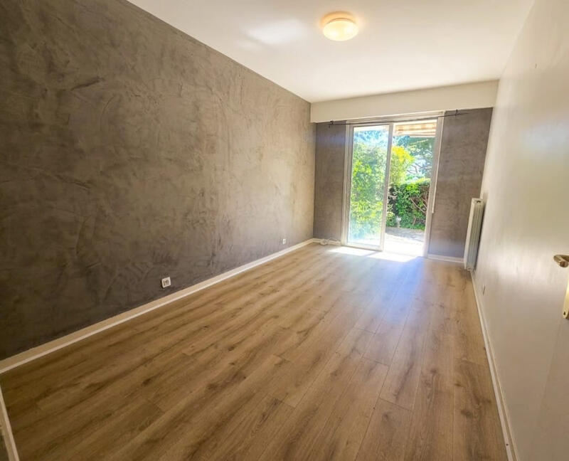 Appartement - 57 m² - 2 pièces