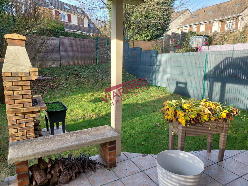 Maison traditionnelle - 94 m² - 6 pièces