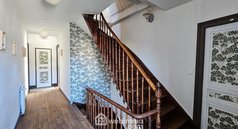 Maison de maîtres - 340 m² - 14 pièces