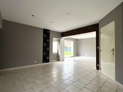 Maison - 122 m² - 6 pièces