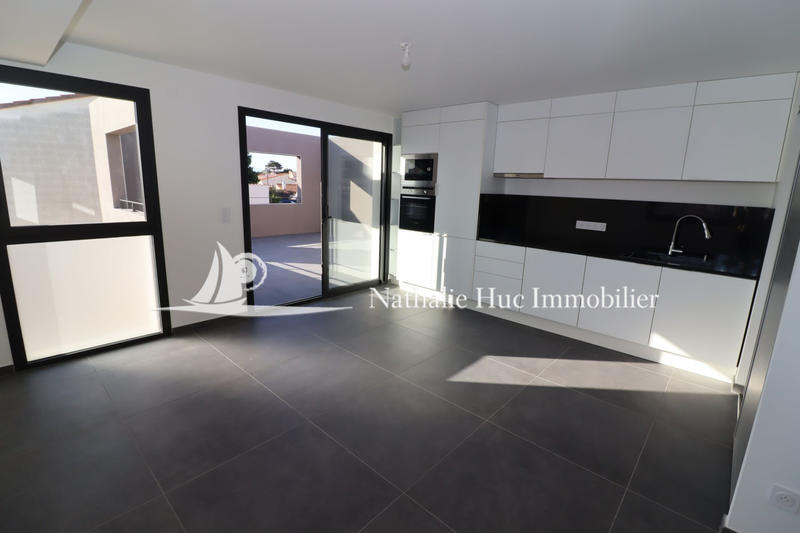 Appartement - 82 m² - 3 pièces