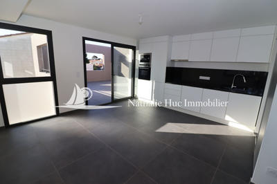 Appartement - 82 m² - 3 pièces