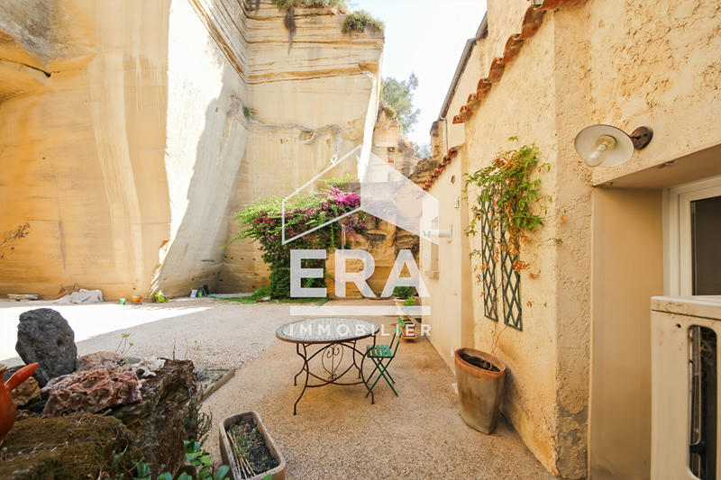 Maison - 220 m² - 8 pièces