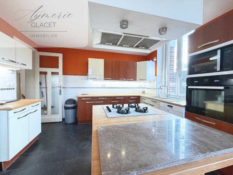 Maison - 158 m² - 7 pièces