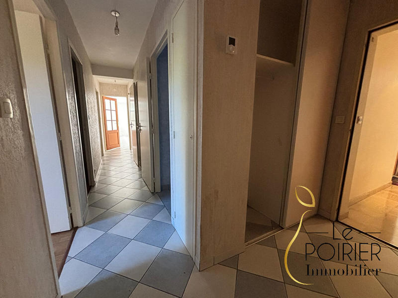 Appartement - 92 m² - 4 pièces