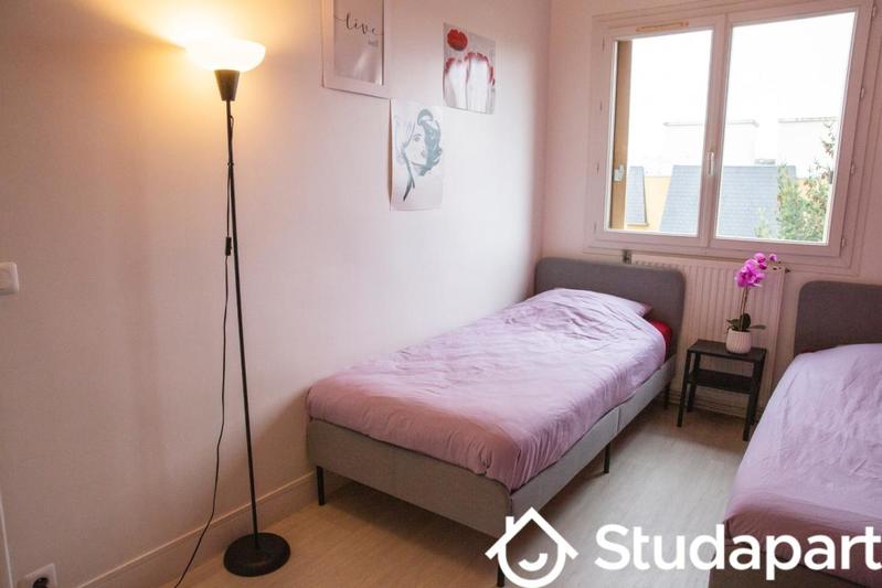 Chambre - 9 m² - 1 pièce