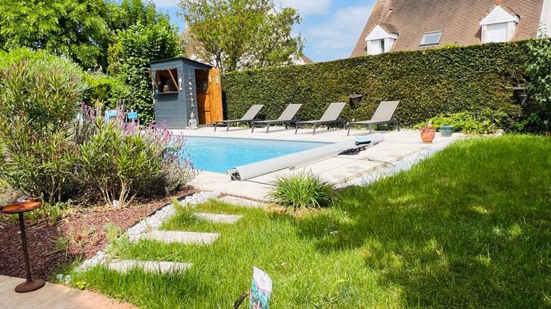 Maison - 180 m² - 7 pièces