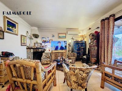 Villa - 169 m² - 6 pièces