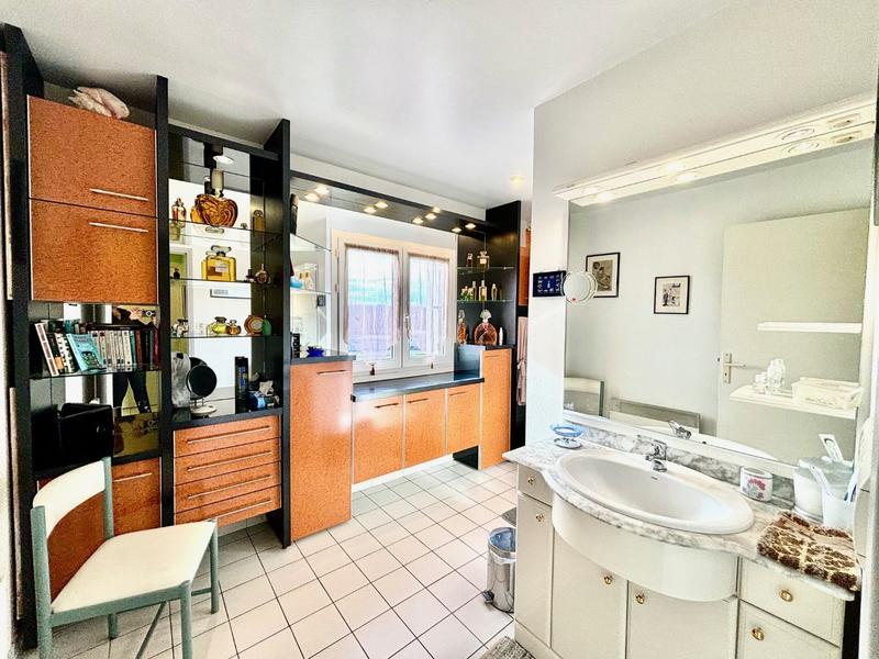 Maison - 129 m² - 6 pièces