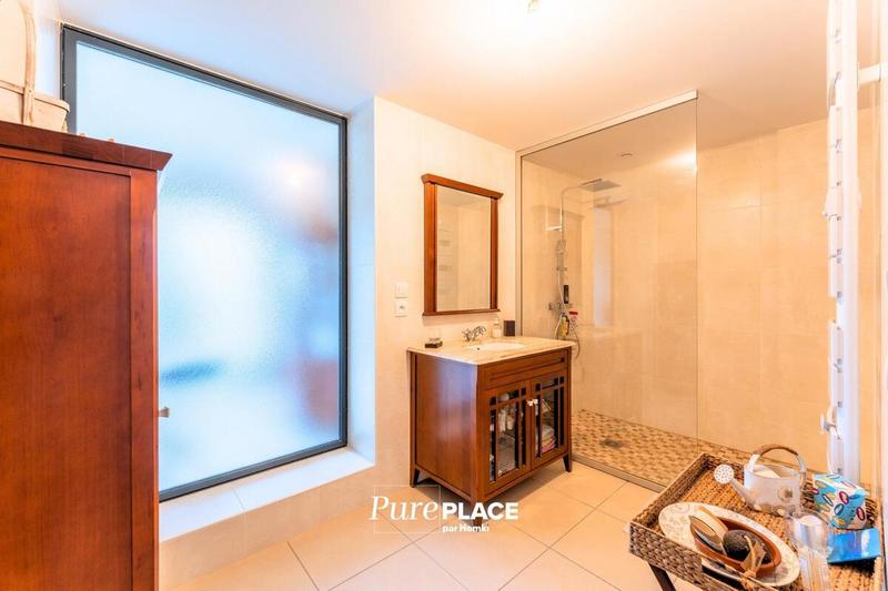 Maison - 164 m² - 6 pièces