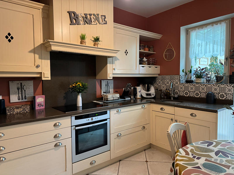 Maison - 182 m² - 8 pièces