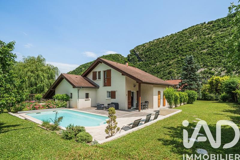 Maison - 130 m² - 5 pièces