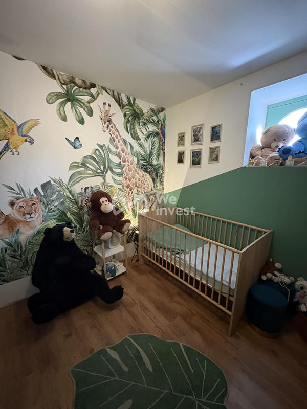 Maison - 185 m² - 10 pièces