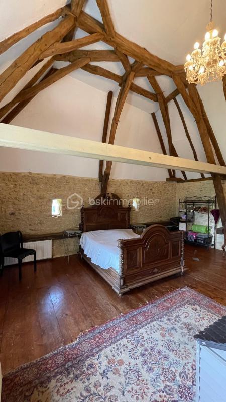 Demeure - 226 m² - 7 pièces