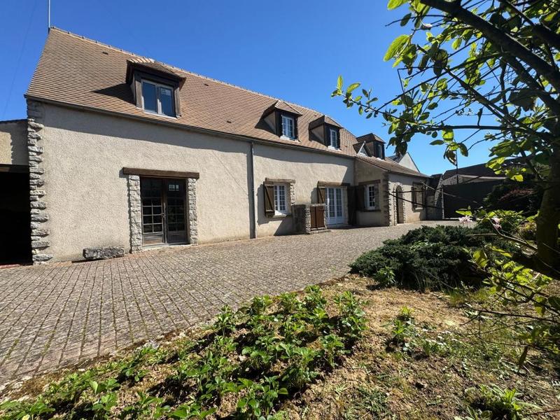 Maison - 171 m² - 6 pièces