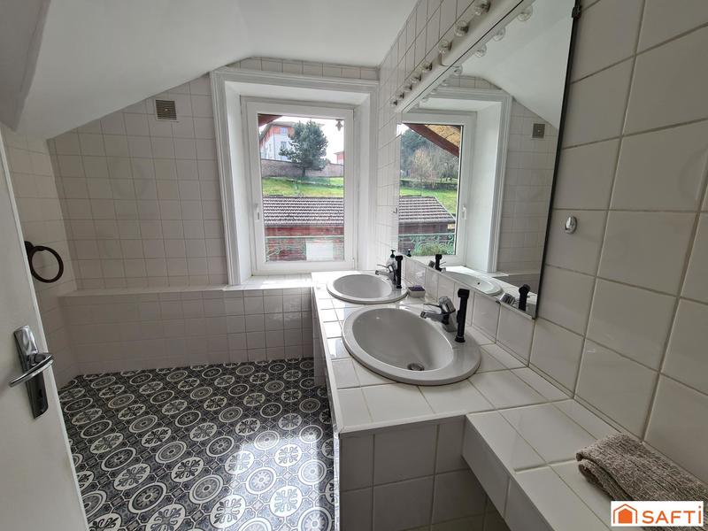 Appartement - 70 m² - 4 pièces