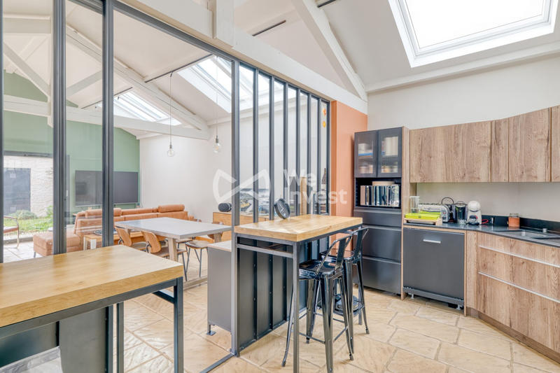 Maison - 182 m² - 5 pièces