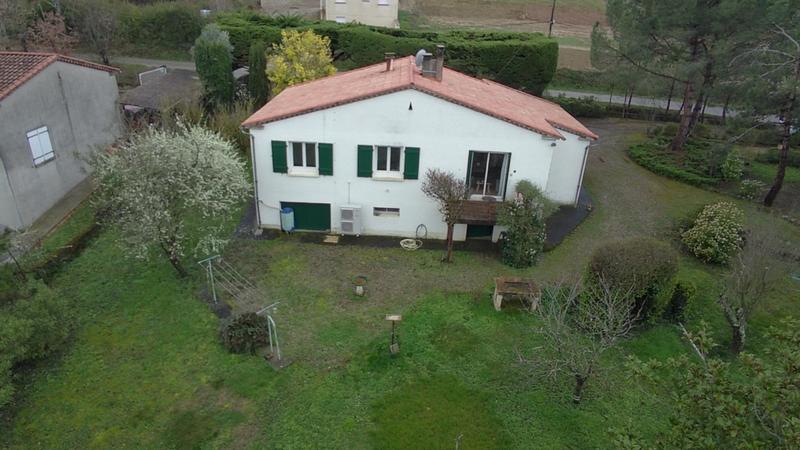 Maison - 85 m² - 4 pièces