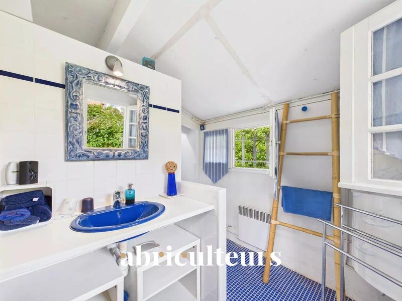 Maison - 174 m² - 10 pièces