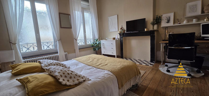 Maison - 158 m² - 9 pièces