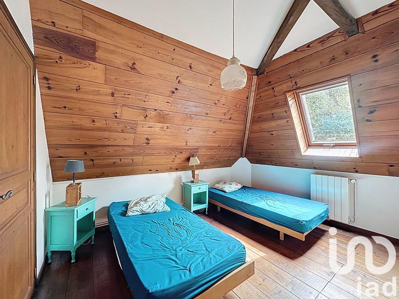 Maison - 313 m² - 15 pièces