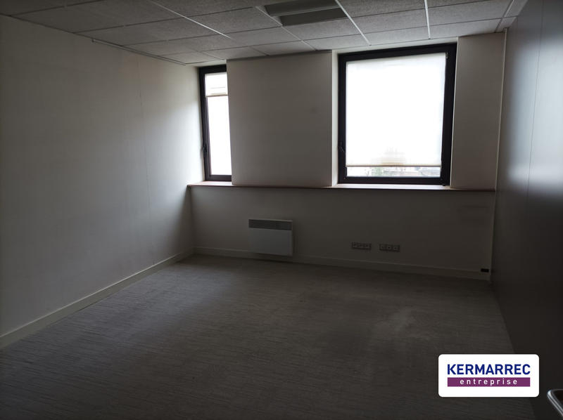 Bureau - 442 m²