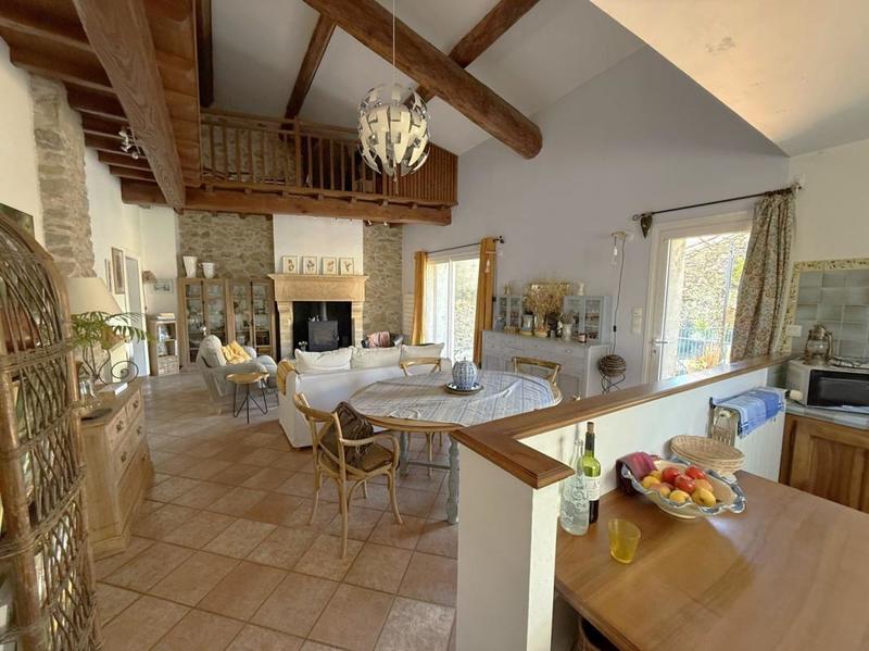 Maison - 170 m² - 7 pièces