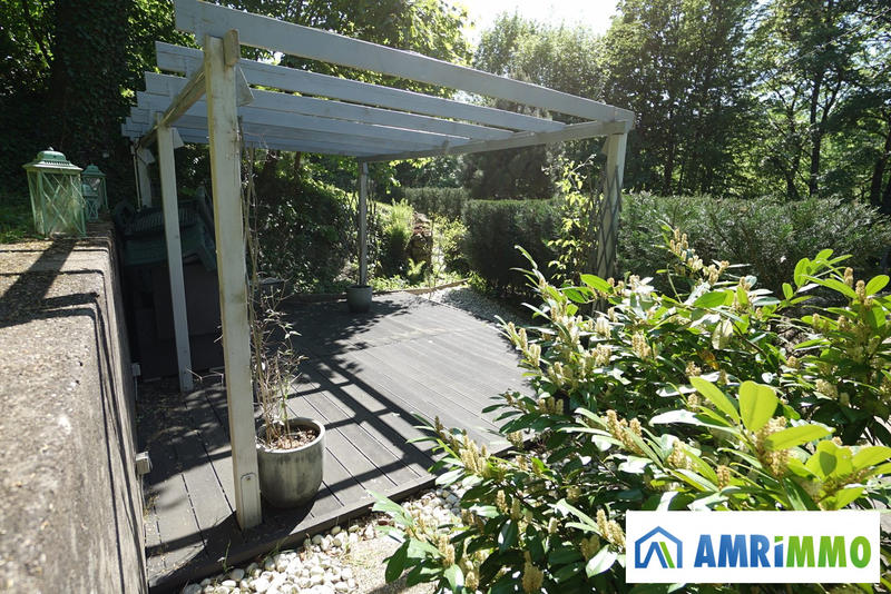 Maison - 156 m² - 8 pièces