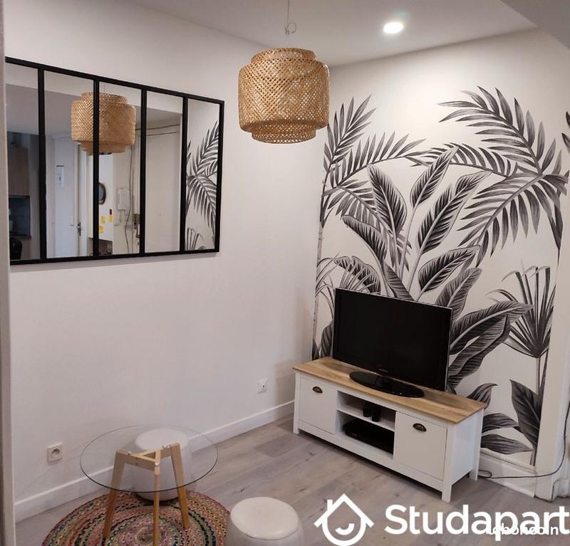 Chambre - 11 m² - 1 pièce