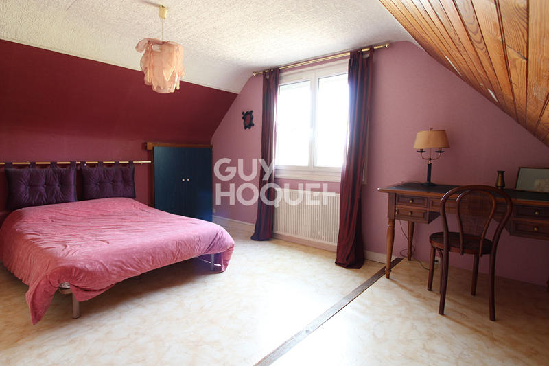 Maison - 95 m² - 5 pièces