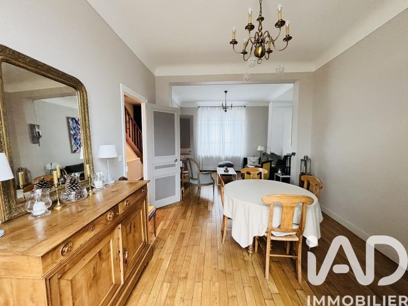 Maison - 110 m² - 6 pièces